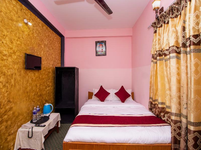 Oyo 193 Sign Inn Hotel Pokhara Luaran gambar